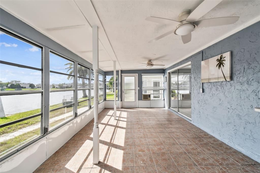 For Rent: $2,300 (2 beds, 2 baths, 1334 Square Feet)