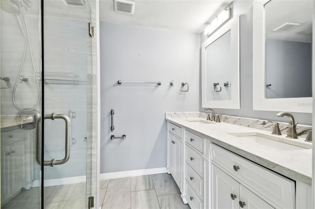 For Rent: $2,300 (2 beds, 2 baths, 1334 Square Feet)