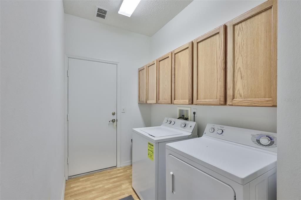 En Venta: $225,000 (3 camas, 2 baños, 1292 Pies cuadrados)