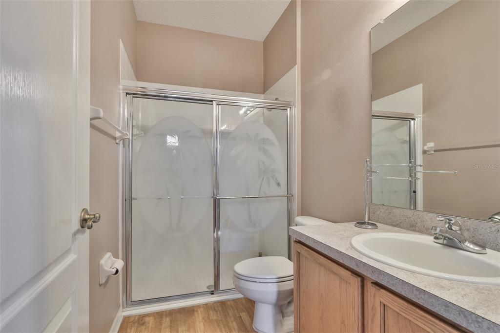 En Venta: $225,000 (3 camas, 2 baños, 1292 Pies cuadrados)