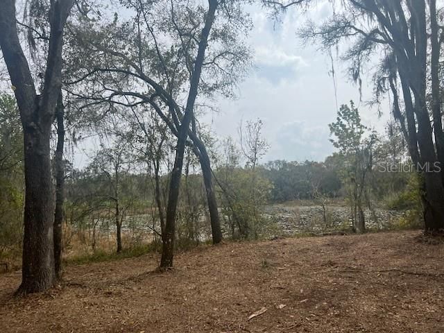 En Venta: $750,000 (32.00 acres)