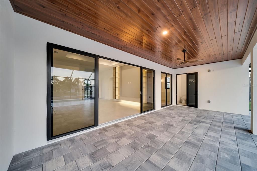 For Sale: $780,000 (4 beds, 4 baths, 2166 Square Feet)