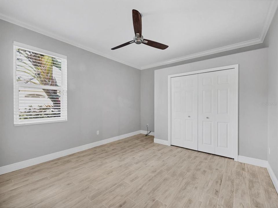 出租: $4,450 (4 贝兹, 3 浴室, 2739 平方英尺)