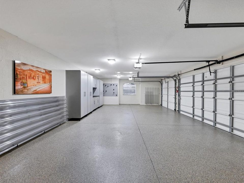 出租: $4,450 (4 贝兹, 3 浴室, 2739 平方英尺)