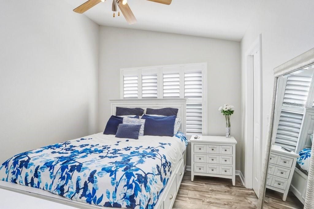 Activo con contrato: $450,000 (4 camas, 2 baños, 1771 Pies cuadrados)