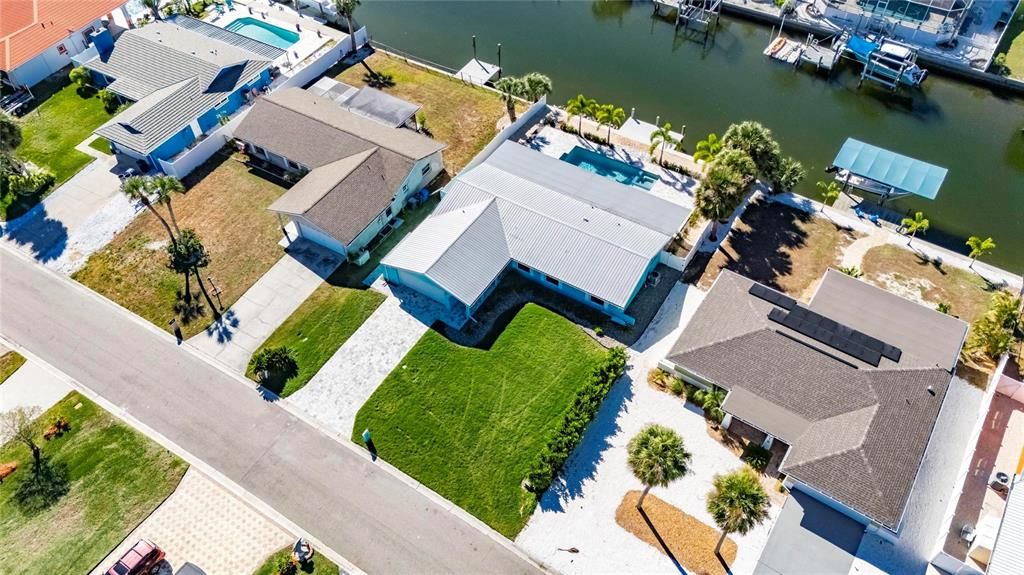 For Rent: $4,200 (3 beds, 2 baths, 1477 Square Feet)