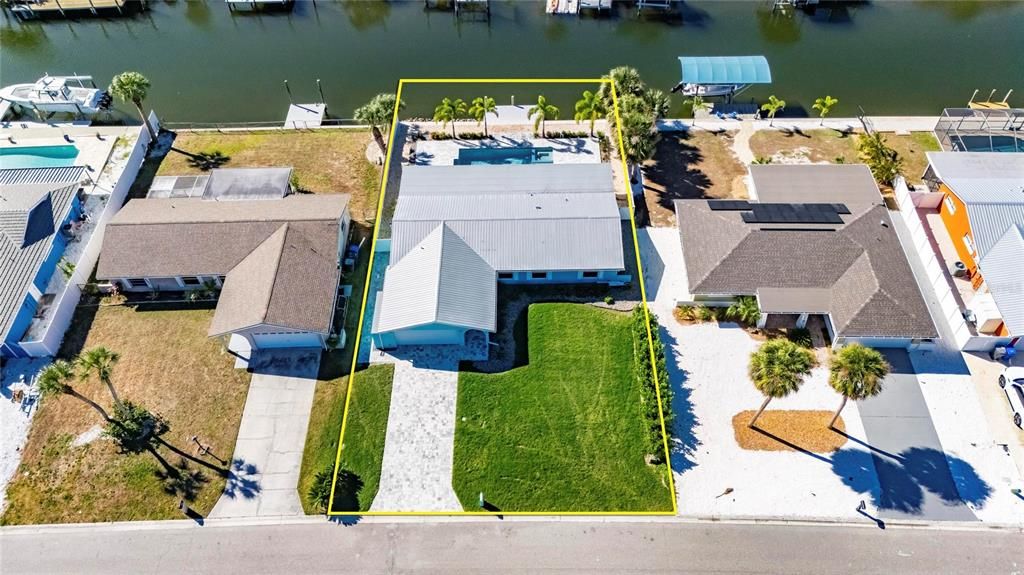 For Rent: $4,200 (3 beds, 2 baths, 1477 Square Feet)