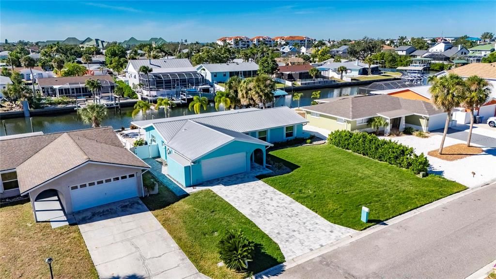 For Rent: $4,200 (3 beds, 2 baths, 1477 Square Feet)