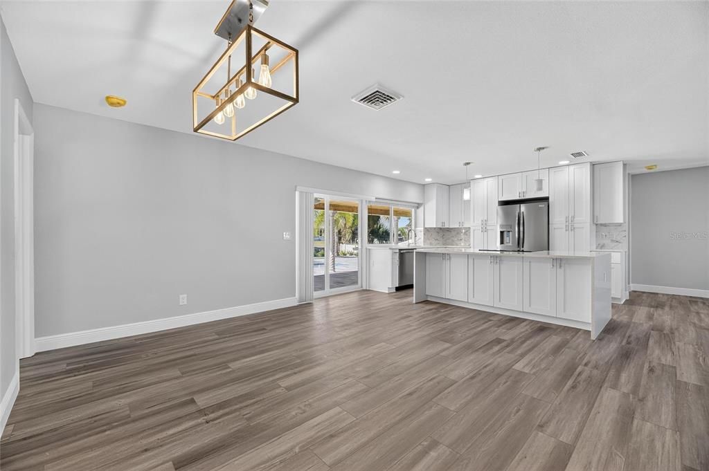 For Rent: $4,200 (3 beds, 2 baths, 1477 Square Feet)