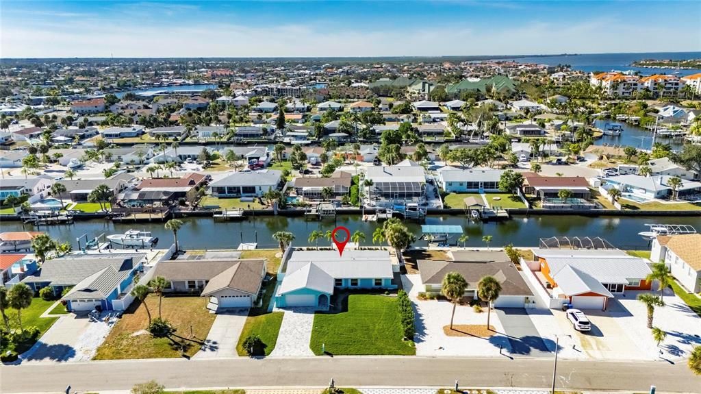 For Rent: $4,200 (3 beds, 2 baths, 1477 Square Feet)