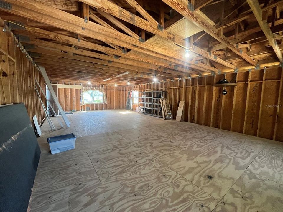 На продажу: $364,000 (2 спален, 1 ванн, 967 Квадратных фут)