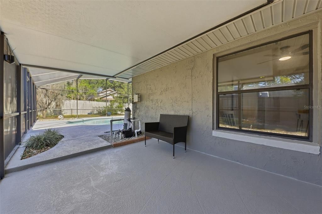 На продажу: $398,500 (3 спален, 2 ванн, 1036 Квадратных фут)