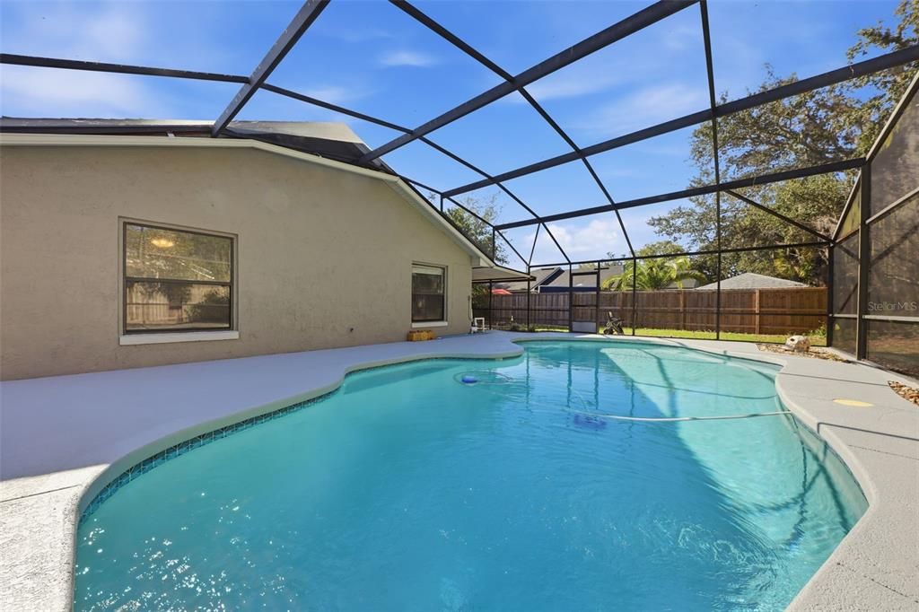 На продажу: $398,500 (3 спален, 2 ванн, 1036 Квадратных фут)