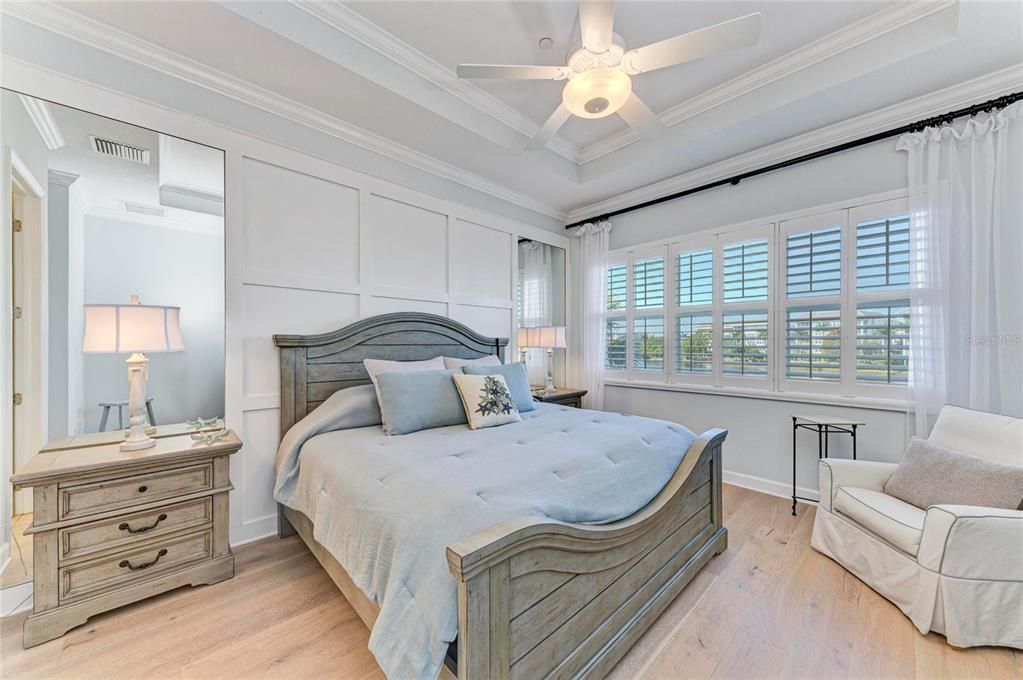 For Sale: $850,000 (3 beds, 3 baths, 1994 Square Feet)