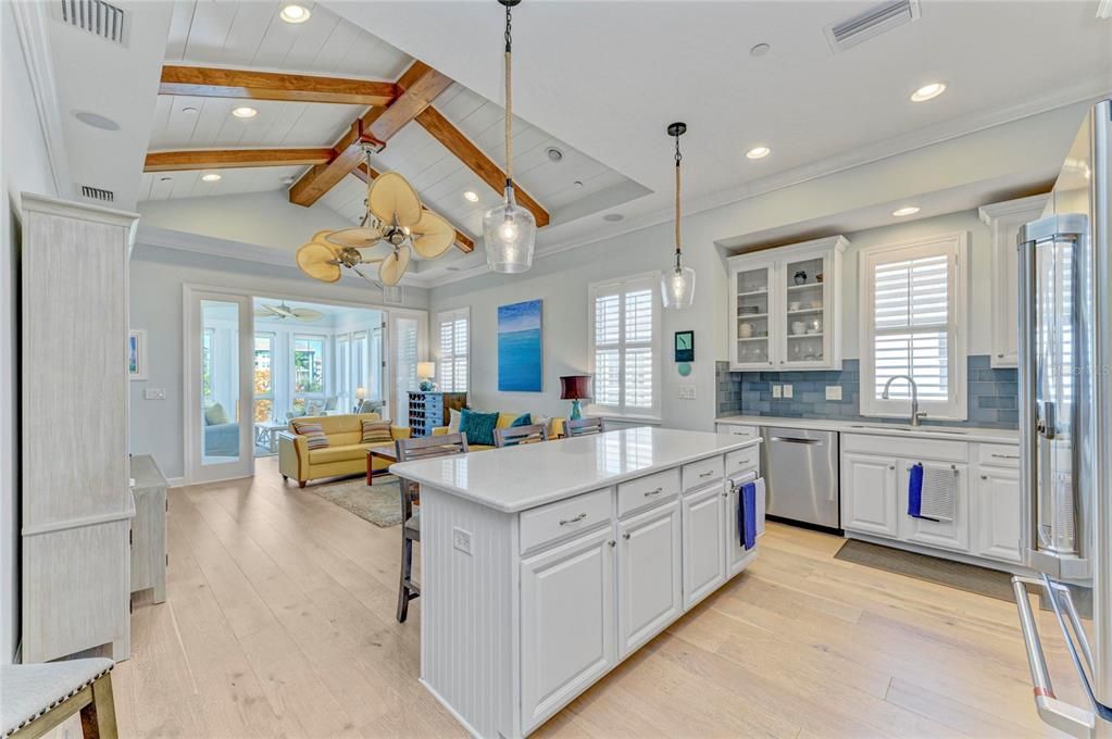 For Sale: $850,000 (3 beds, 3 baths, 1994 Square Feet)