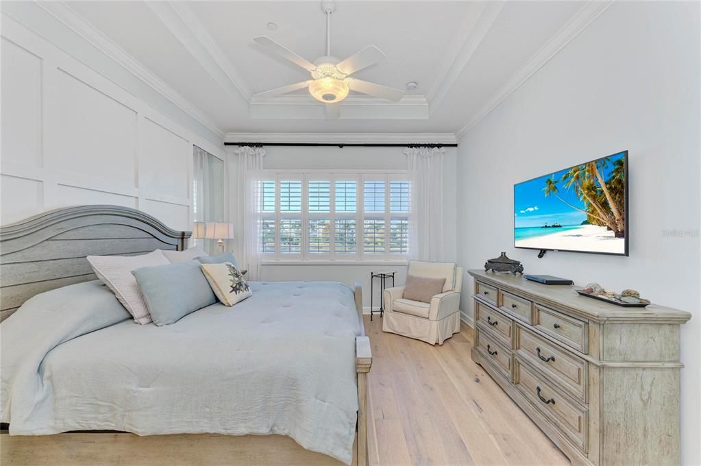 For Sale: $850,000 (3 beds, 3 baths, 1994 Square Feet)