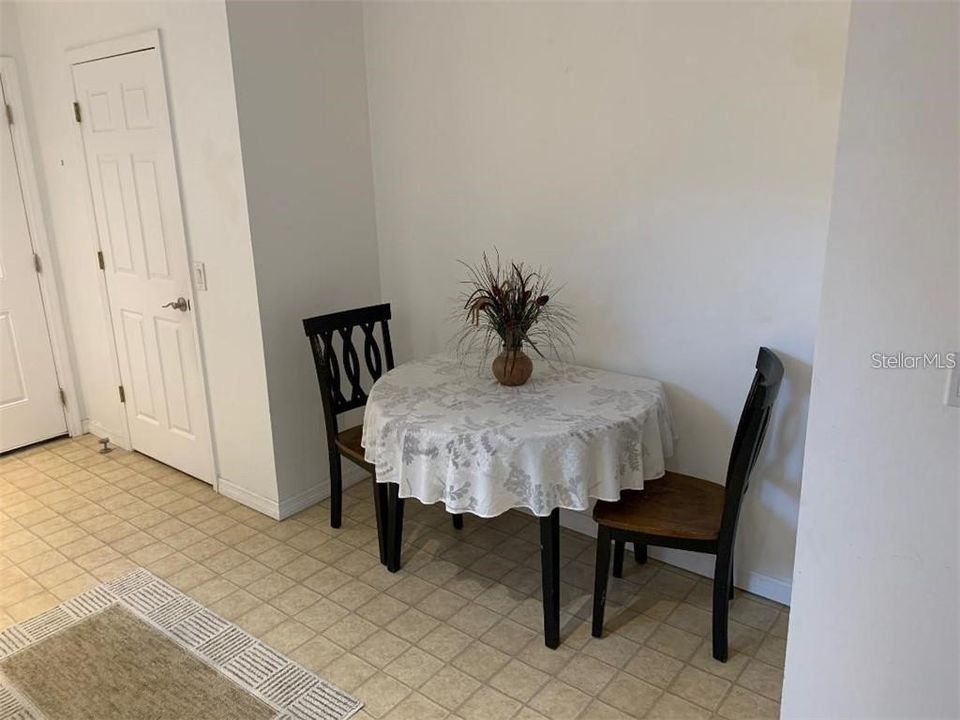 For Rent: $1,275 (1 beds, 1 baths, 540 Square Feet)