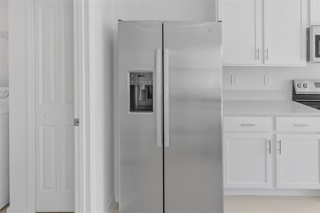 В аренду: $2,200 (3 спален, 2 ванн, 1459 Квадратных фут)