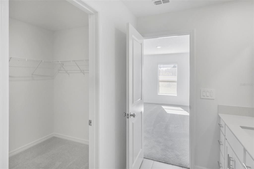 В аренду: $2,200 (3 спален, 2 ванн, 1459 Квадратных фут)