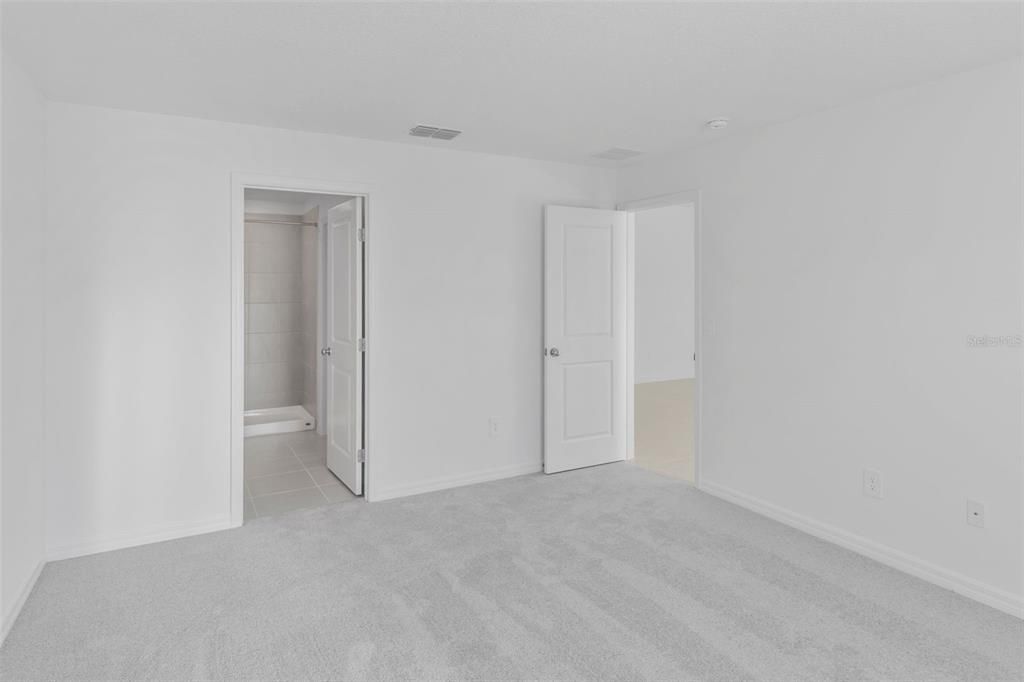 В аренду: $2,200 (3 спален, 2 ванн, 1459 Квадратных фут)