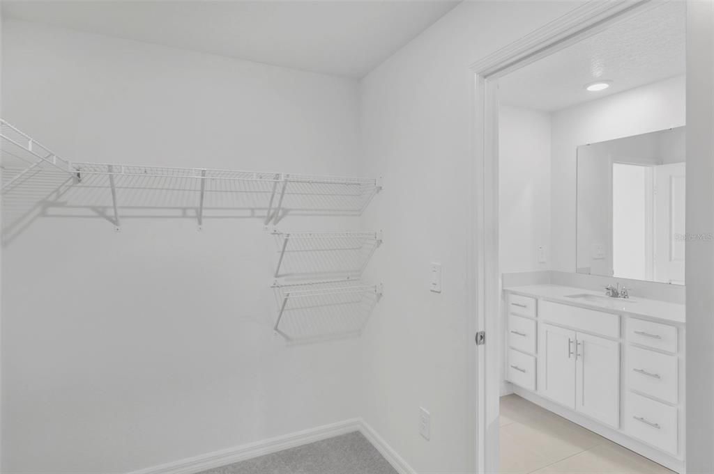 В аренду: $2,200 (3 спален, 2 ванн, 1459 Квадратных фут)