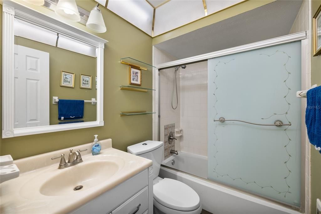 En Venta: $524,900 (3 camas, 2 baños, 1495 Pies cuadrados)