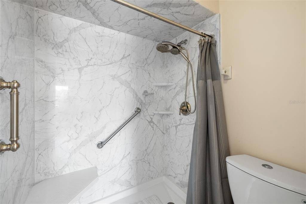 En Venta: $524,900 (3 camas, 2 baños, 1495 Pies cuadrados)