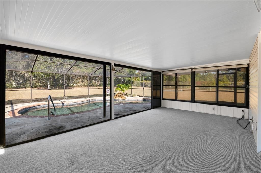 En Venta: $524,900 (3 camas, 2 baños, 1495 Pies cuadrados)