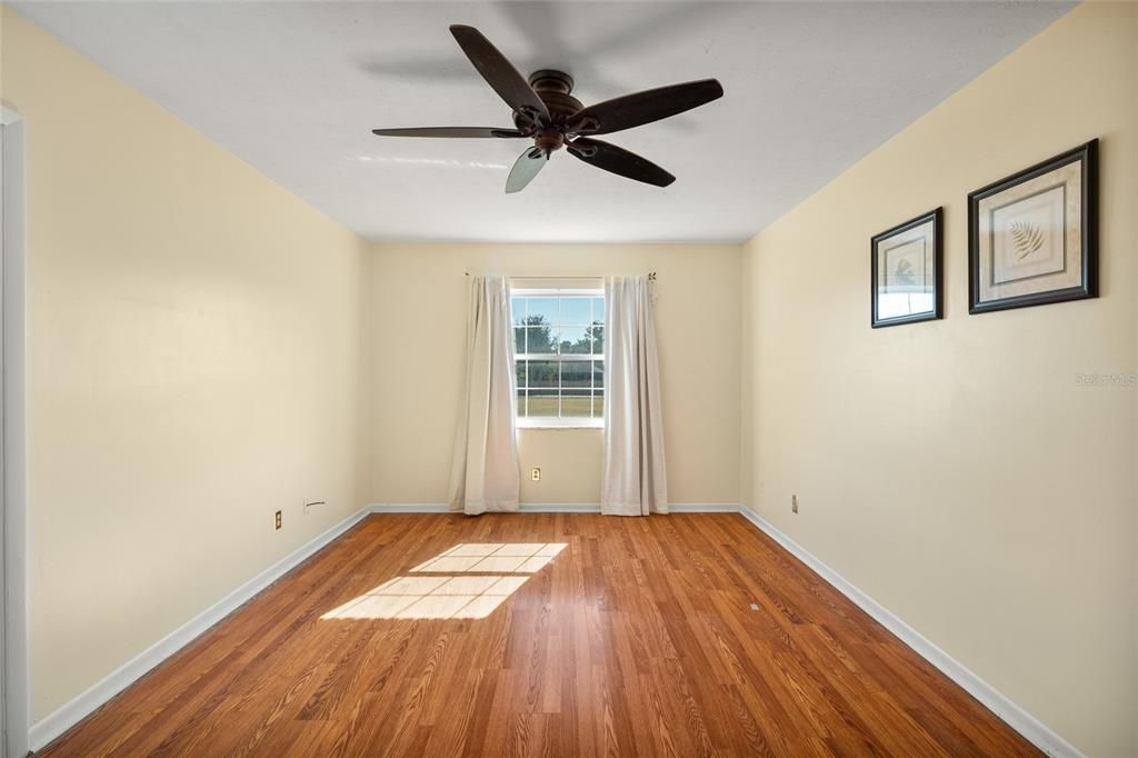 En Venta: $524,900 (3 camas, 2 baños, 1495 Pies cuadrados)