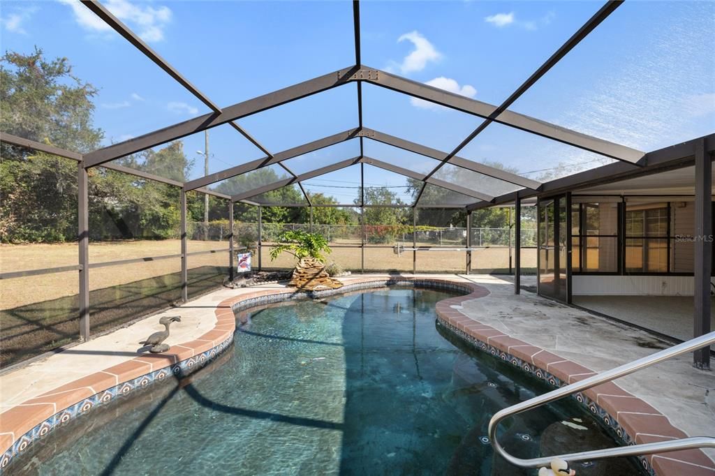 En Venta: $524,900 (3 camas, 2 baños, 1495 Pies cuadrados)