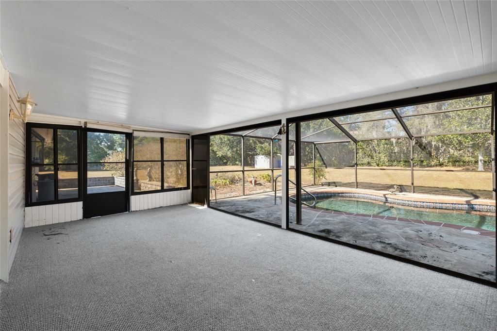 En Venta: $524,900 (3 camas, 2 baños, 1495 Pies cuadrados)