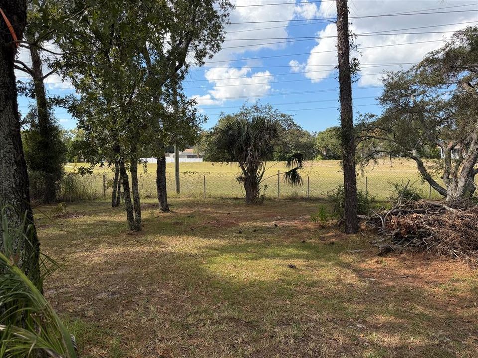 For Sale: $220,000 (3 beds, 1 baths, 1208 Square Feet)