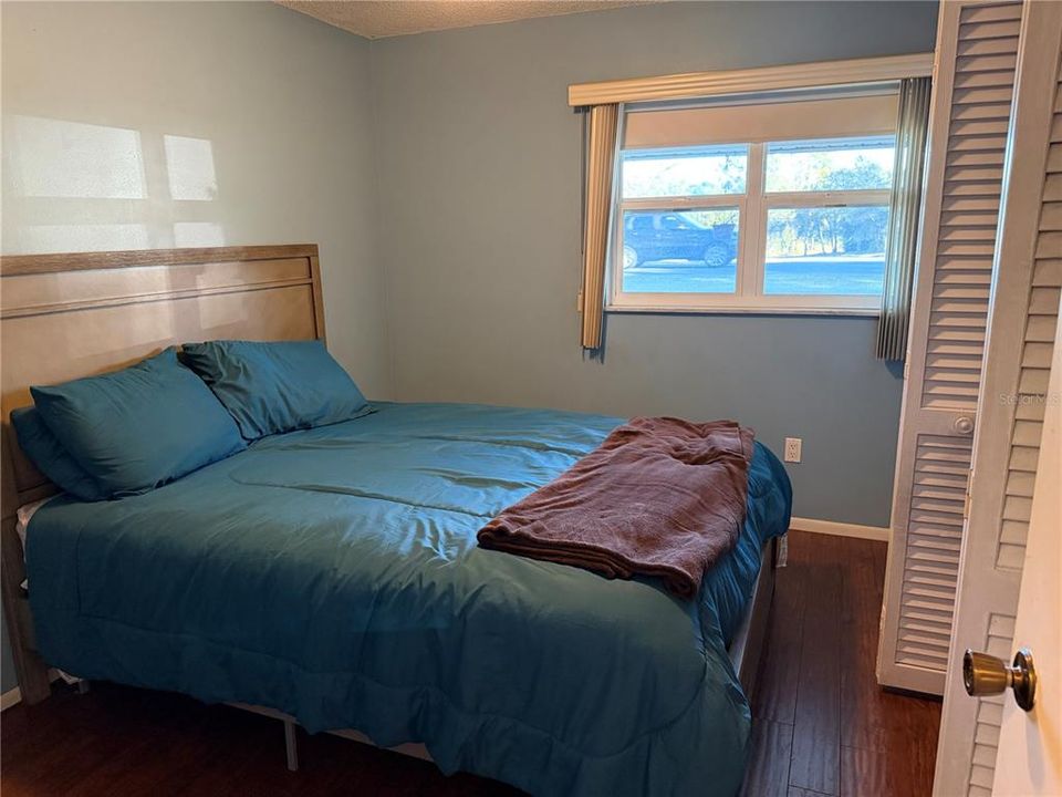 For Sale: $220,000 (3 beds, 1 baths, 1208 Square Feet)