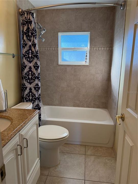 For Sale: $220,000 (3 beds, 1 baths, 1208 Square Feet)