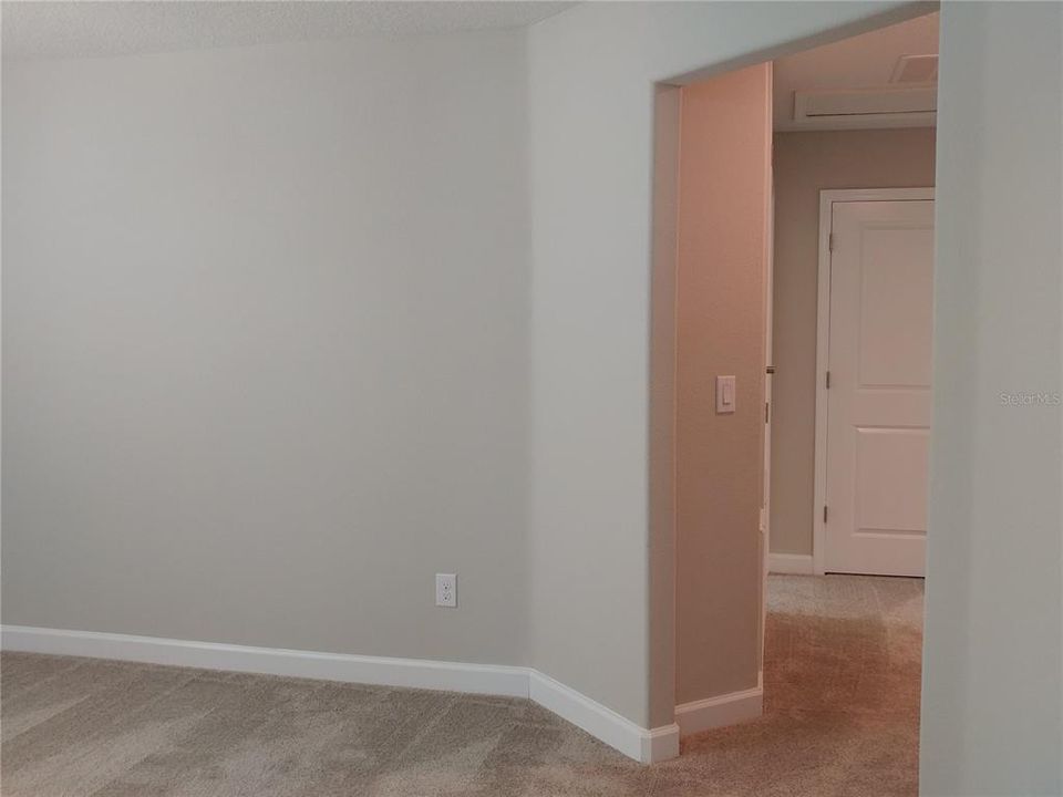 En Renta: $2,800 (4 camas, 2 baños, 2334 Pies cuadrados)