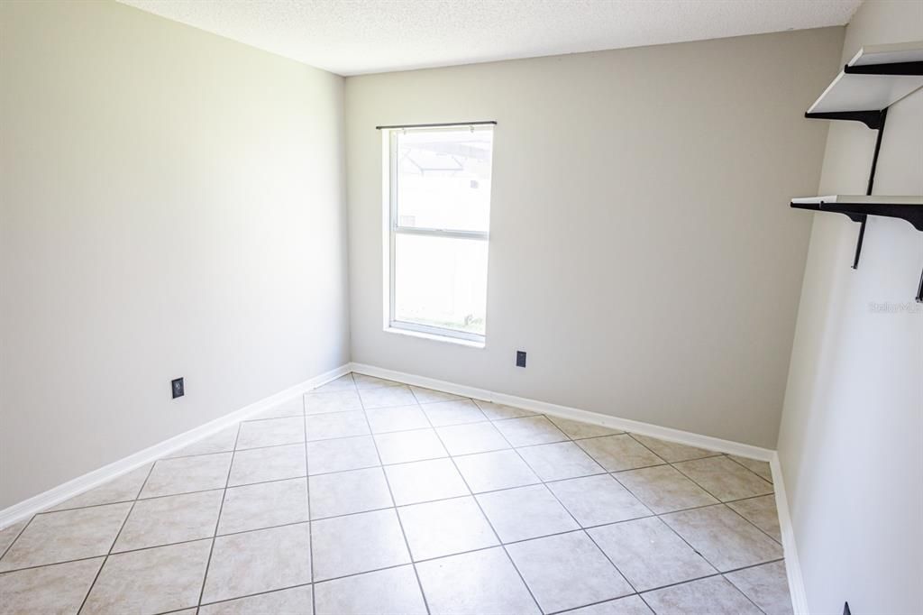 待售: $405,000 (3 贝兹, 2 浴室, 1524 平方英尺)