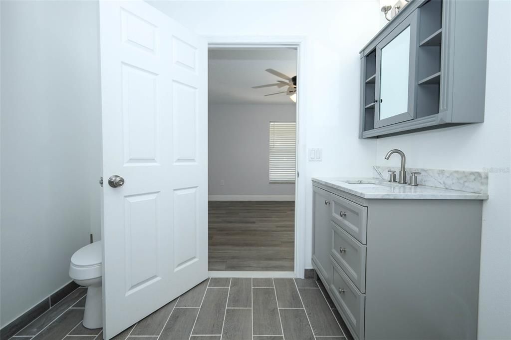 En Venta: $439,000 (3 camas, 2 baños, 1640 Pies cuadrados)