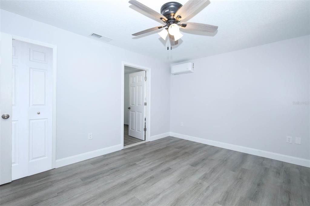 En Venta: $439,000 (3 camas, 2 baños, 1640 Pies cuadrados)