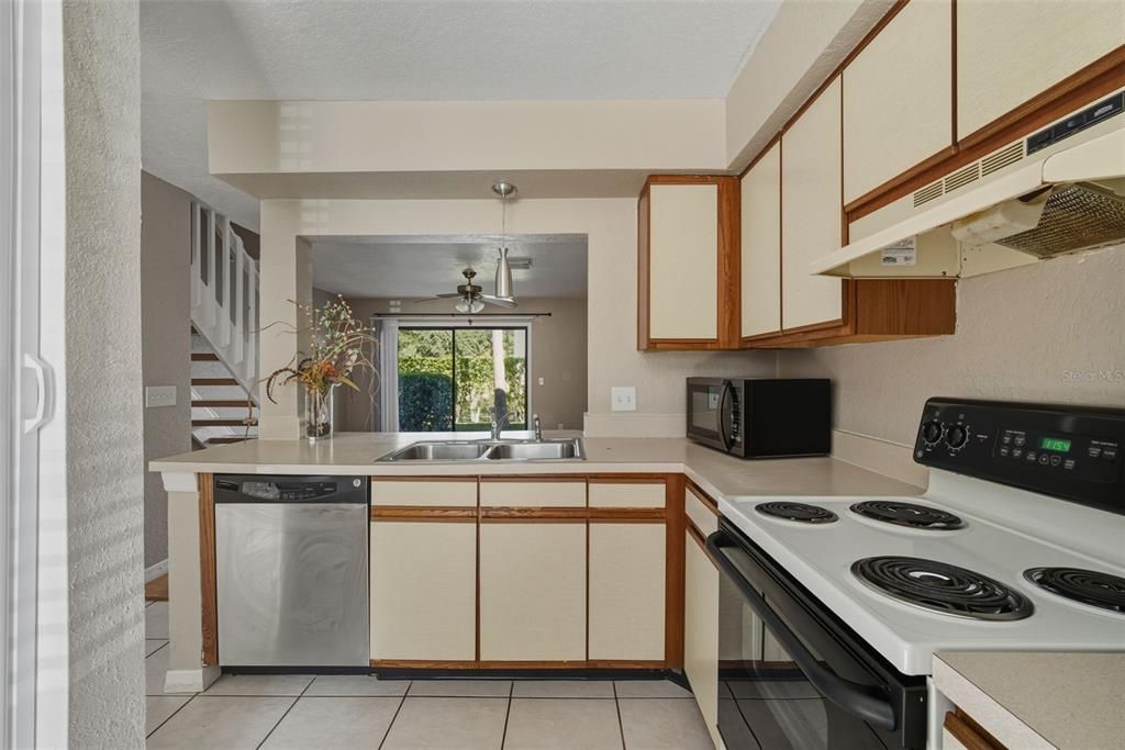 En Venta: $240,000 (2 camas, 2 baños, 1104 Pies cuadrados)