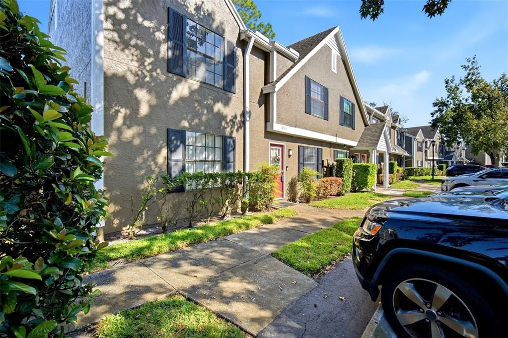 En Venta: $240,000 (2 camas, 2 baños, 1104 Pies cuadrados)