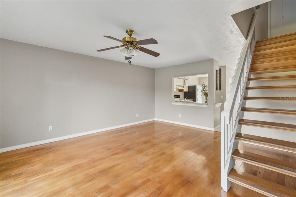 En Venta: $240,000 (2 camas, 2 baños, 1104 Pies cuadrados)