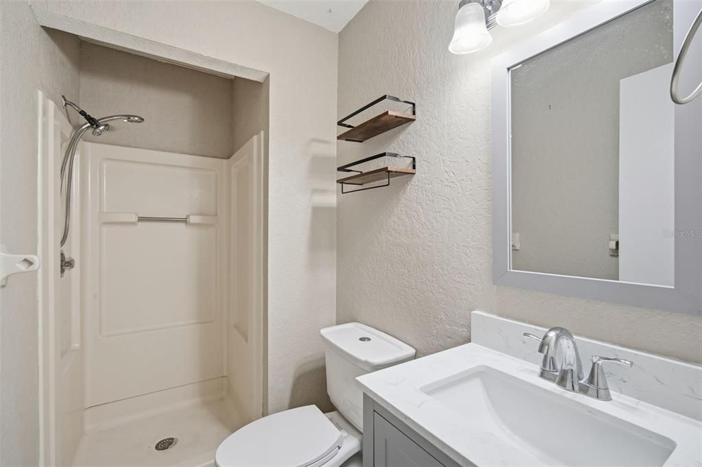 En Venta: $240,000 (2 camas, 2 baños, 1104 Pies cuadrados)