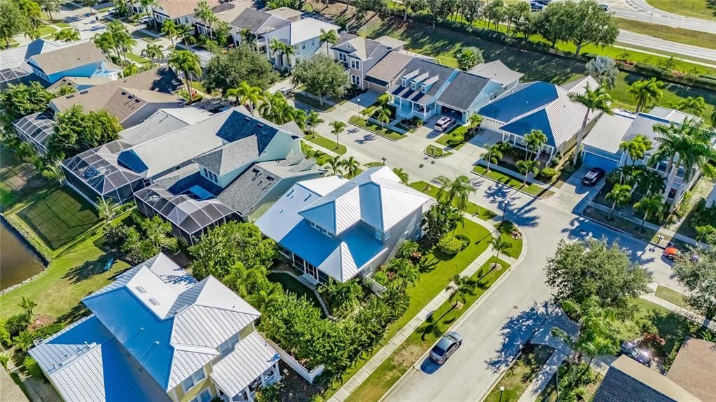 For Sale: $634,999 (4 beds, 2 baths, 2487 Square Feet)