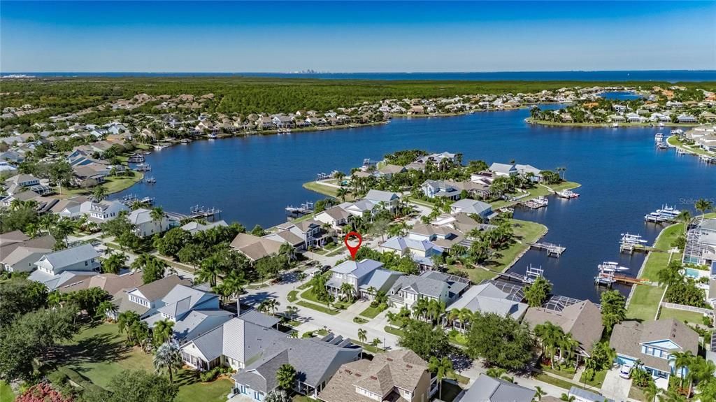 For Sale: $634,999 (4 beds, 2 baths, 2487 Square Feet)