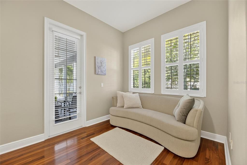 For Sale: $634,999 (4 beds, 2 baths, 2487 Square Feet)