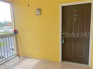 For Rent: $1,995 (2 beds, 2 baths, 925 Square Feet)