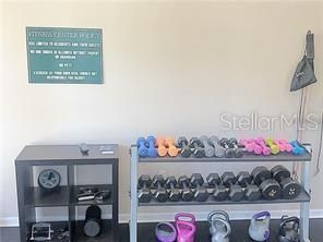 For Rent: $1,995 (2 beds, 2 baths, 925 Square Feet)