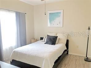 For Rent: $1,995 (2 beds, 2 baths, 925 Square Feet)