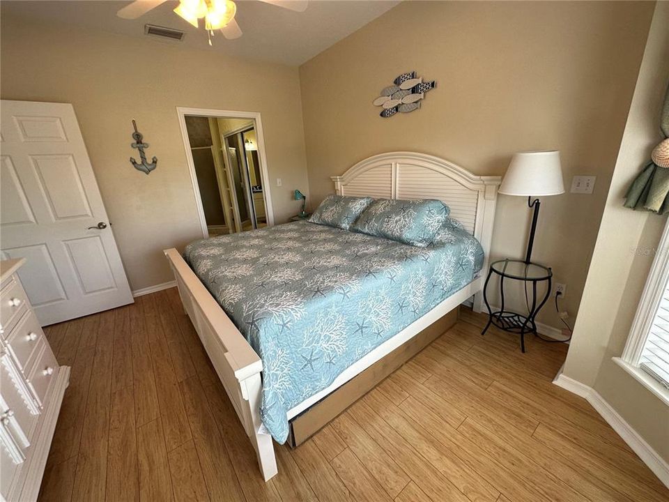 En Venta: $309,900 (3 camas, 2 baños, 1161 Pies cuadrados)