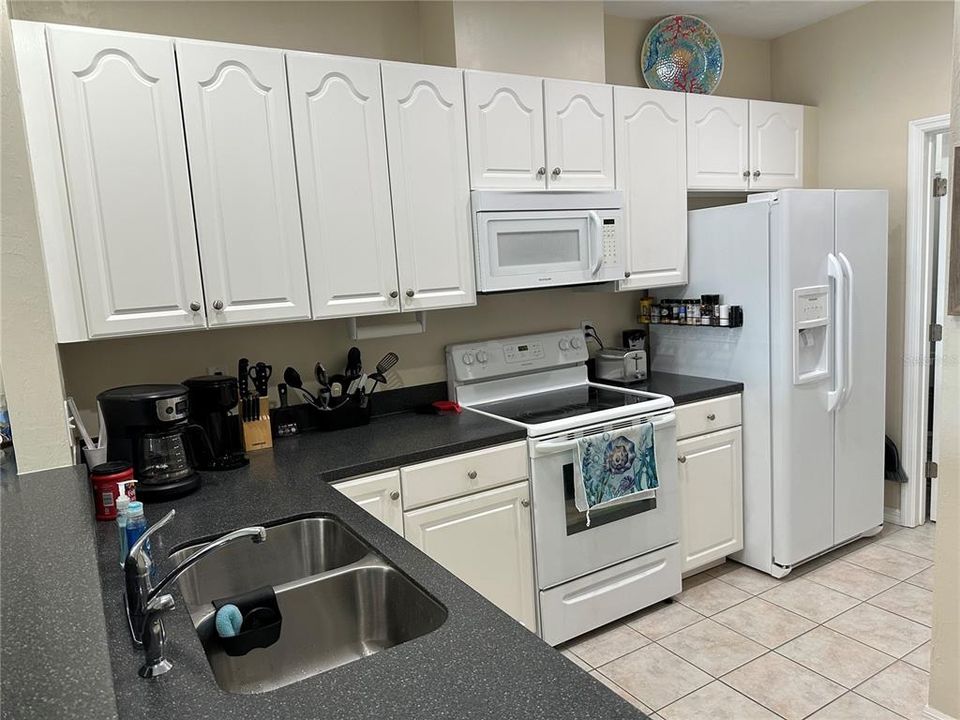 En Venta: $309,900 (3 camas, 2 baños, 1161 Pies cuadrados)